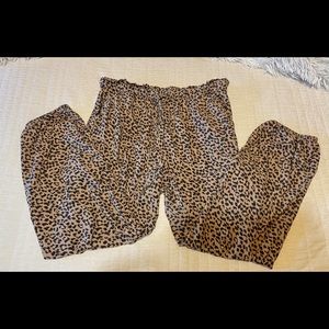 Leopard print joggers